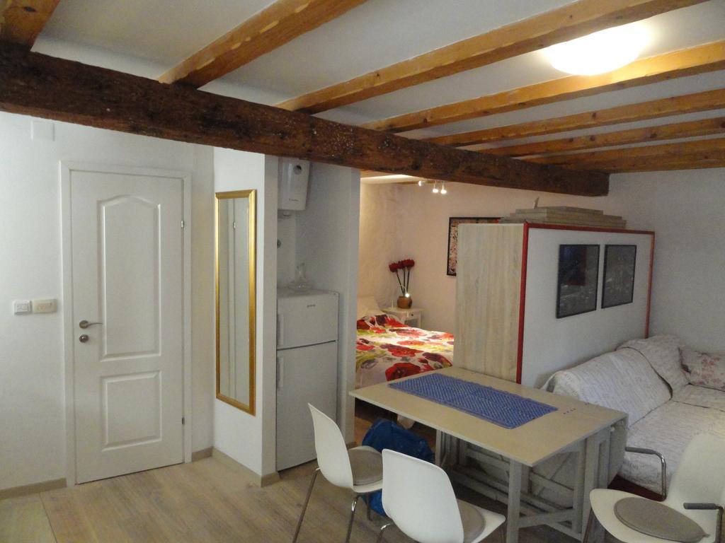 City Walls Hostel Дубровник Екстериор снимка